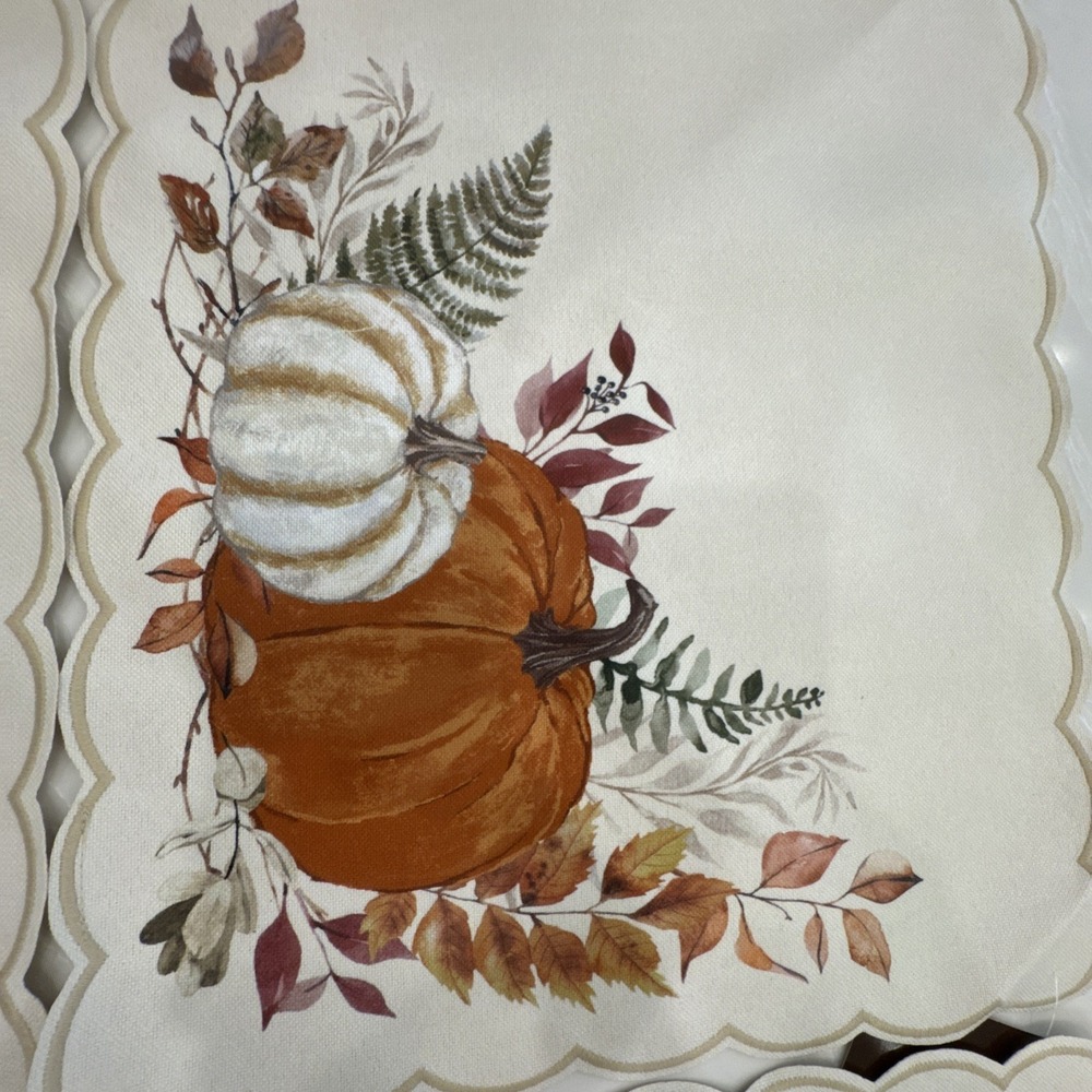 Fall Autumn Placemats Set of 4 Pumpkins Leaves 13x19 Beige Orange NEW - Picture 5 of 5